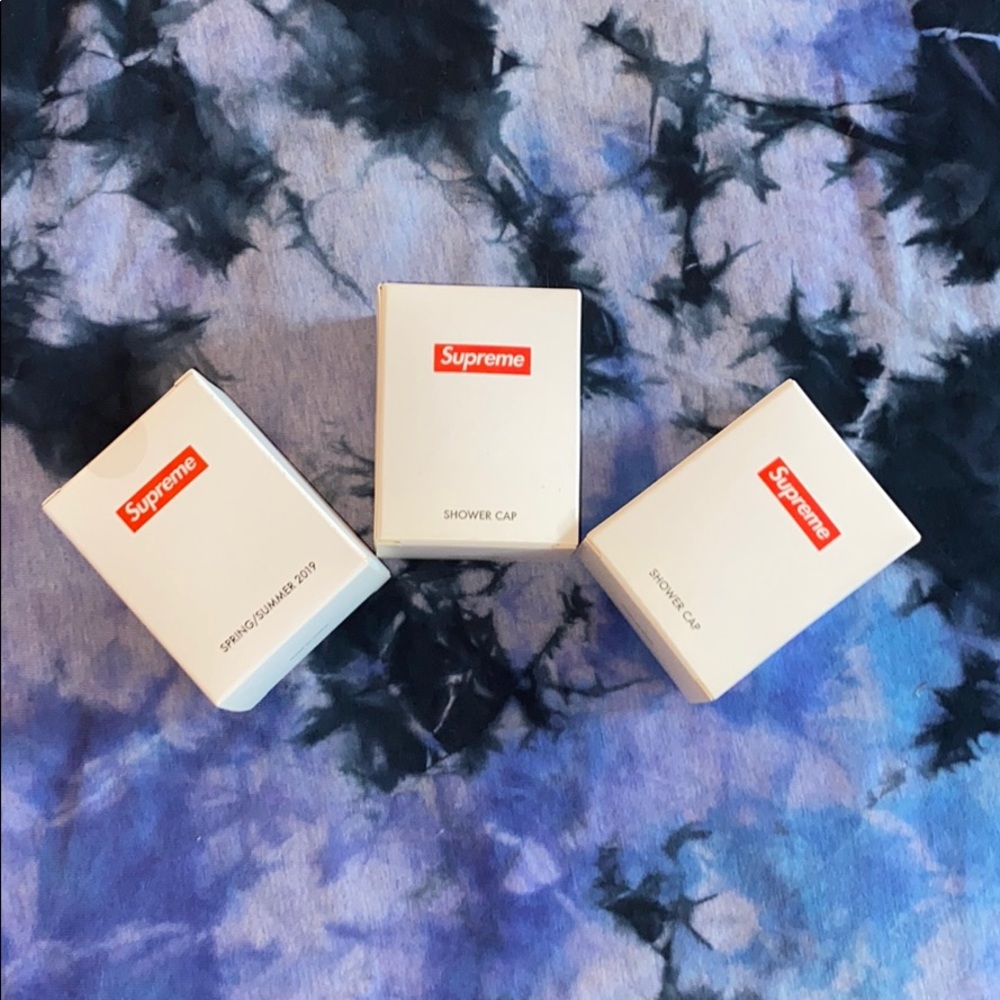 Supreme shower cap